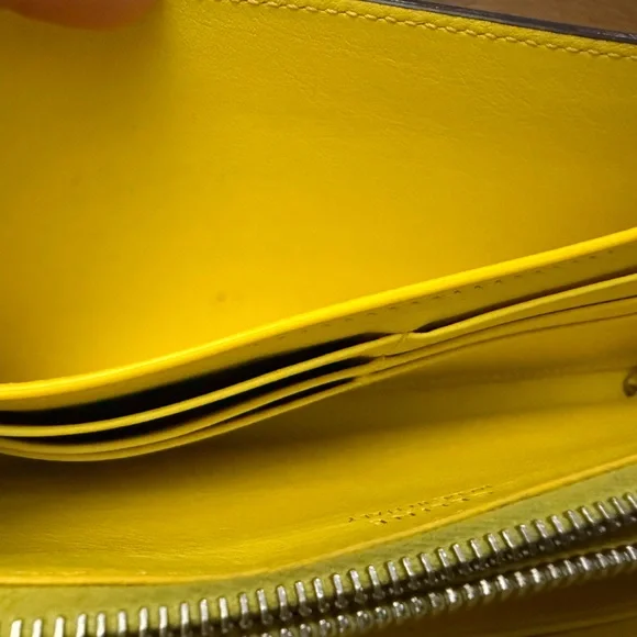 Celine large flap multifunction wallet in grained leather - Picture 8 of 11